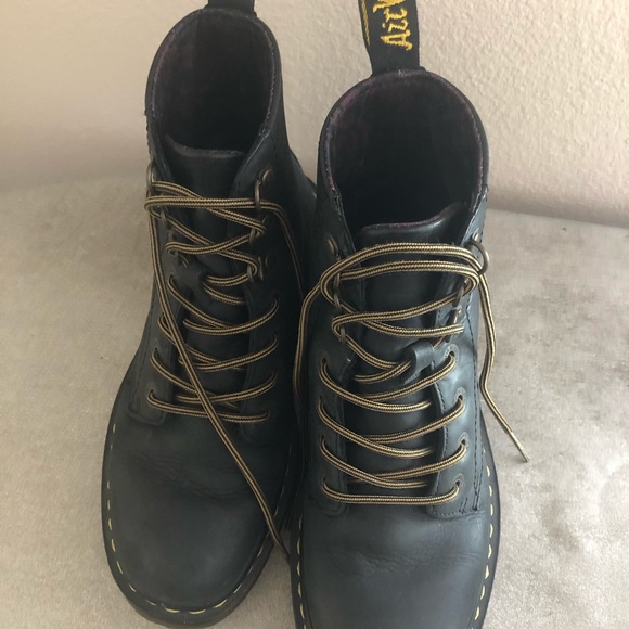 Dr Martens - Picture 5 of 5